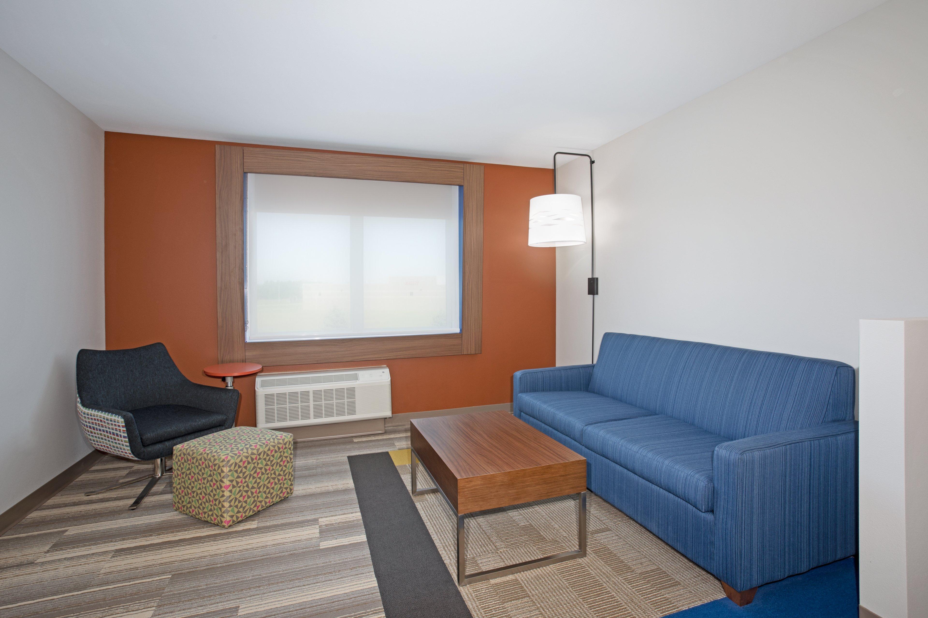 Holiday Inn Express & Suites Sioux City North - Event Center By Ihg Dakota Dunes Exterior photo