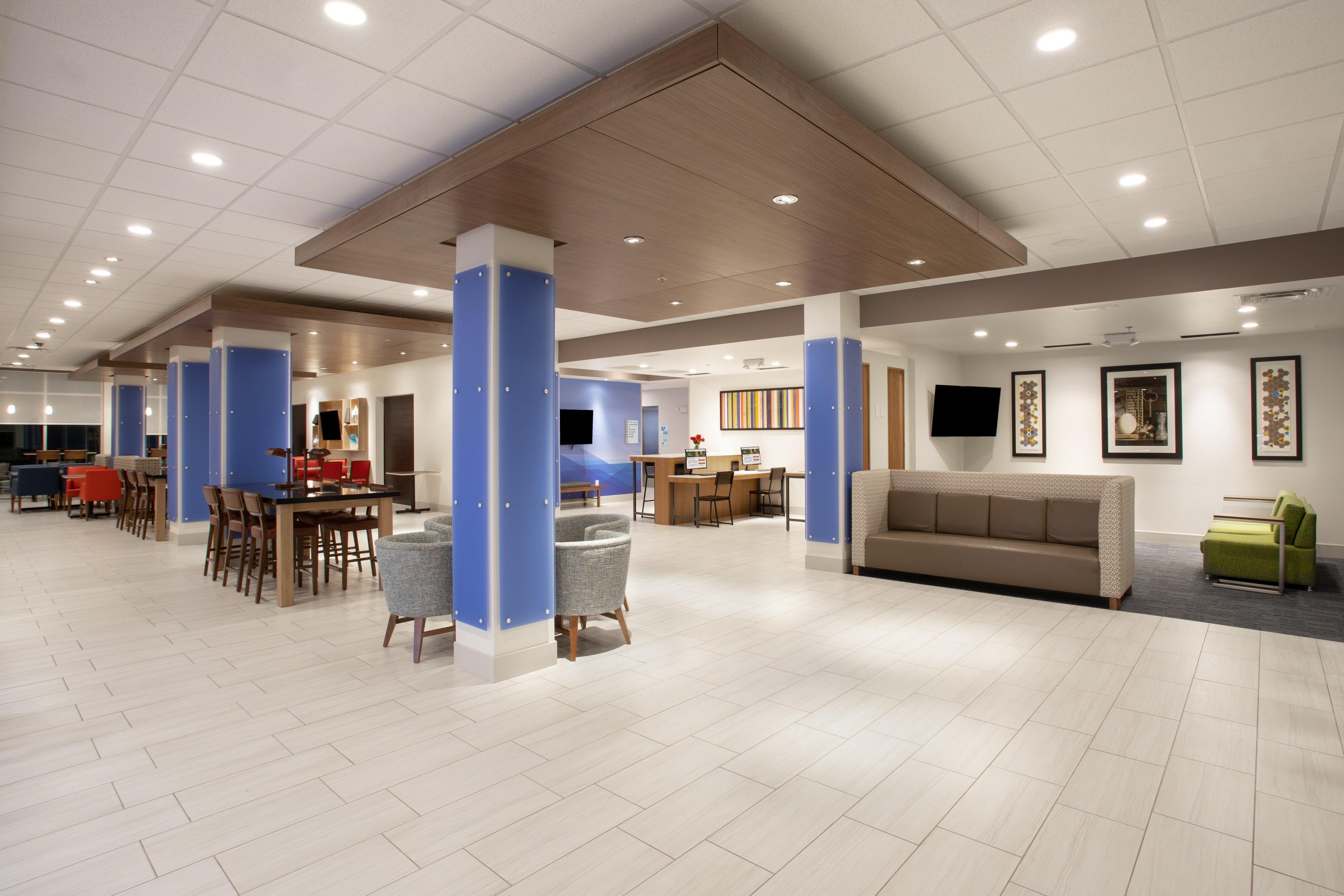 Holiday Inn Express & Suites Sioux City North - Event Center By Ihg Dakota Dunes Exterior photo
