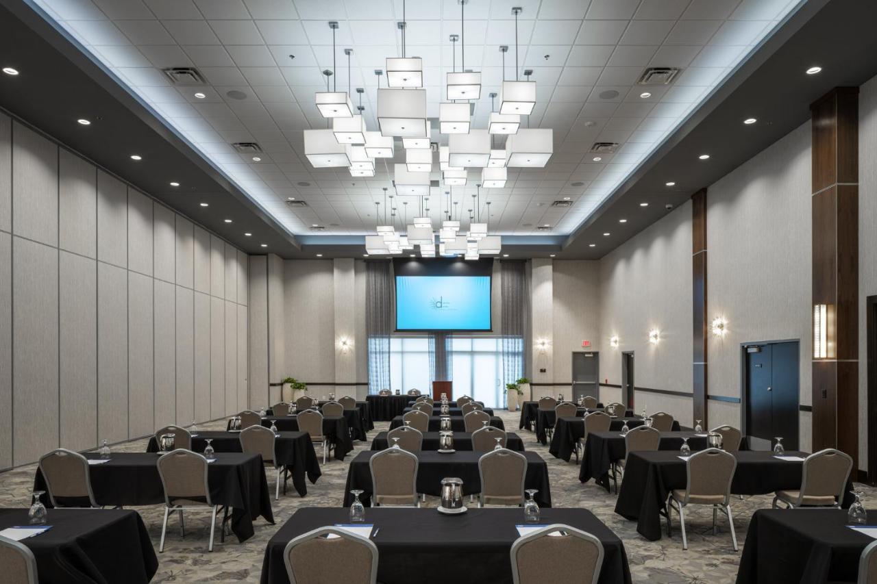 Holiday Inn Express & Suites Sioux City North - Event Center By Ihg Dakota Dunes Exterior photo